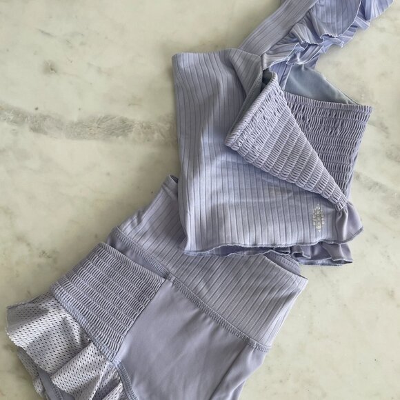 Free People Movement Periwinkle Ruffle Set Size M Like NEW! Barely Worn - Picture 1 of 6